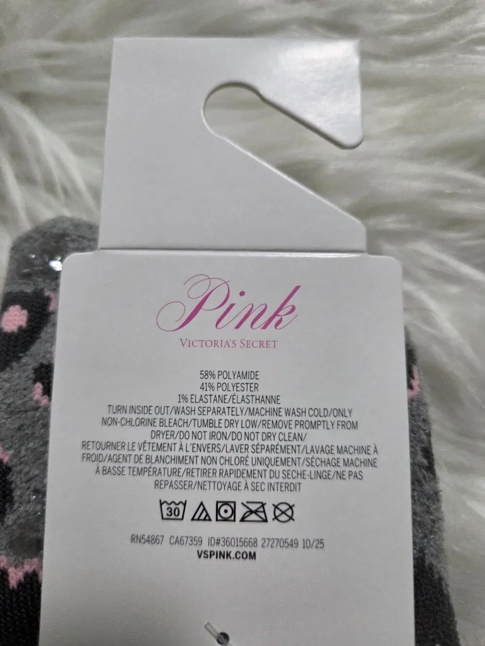 PINK Victoria's Secret Cozy Crew Socks